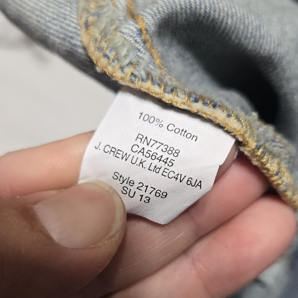 J. Crew Womens Classic Jean Jacket Sz XS Cotton Distressed Denim Blue 21769 - Picture 9 of 10